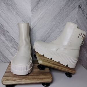 Puma Fenty By Rihana Chelsea Combat Platform Sneaker Bootie Sz: US 8 Women's